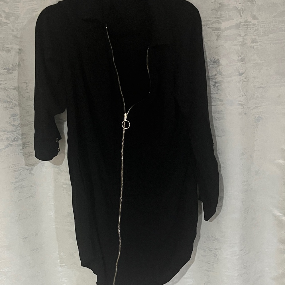 Preowned Guess Black Jacket with Red Label